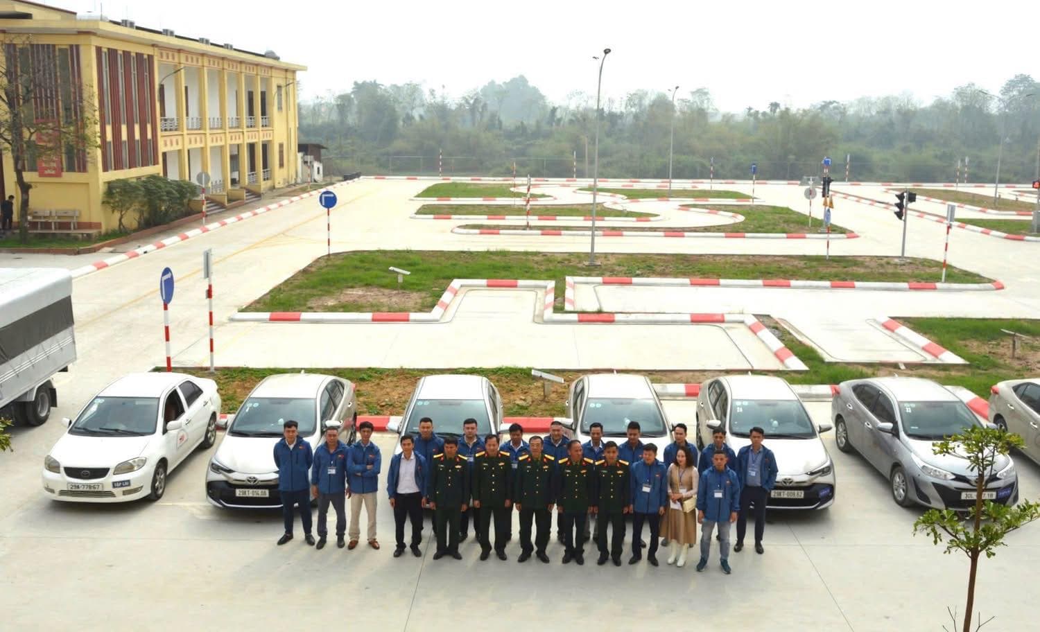 Trường đào tạo lái xe Binh đoàn 12, học bằng lái xe B2 tại Hà Đông uy tín, chất lượng với sân tập chuẩn